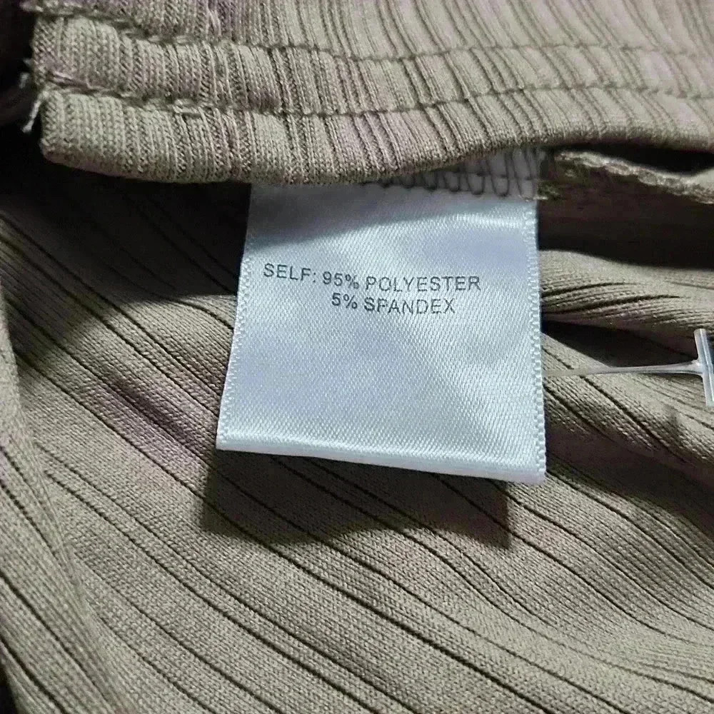 Modern Works Ribbed Matching Set - Picture 5 of 5